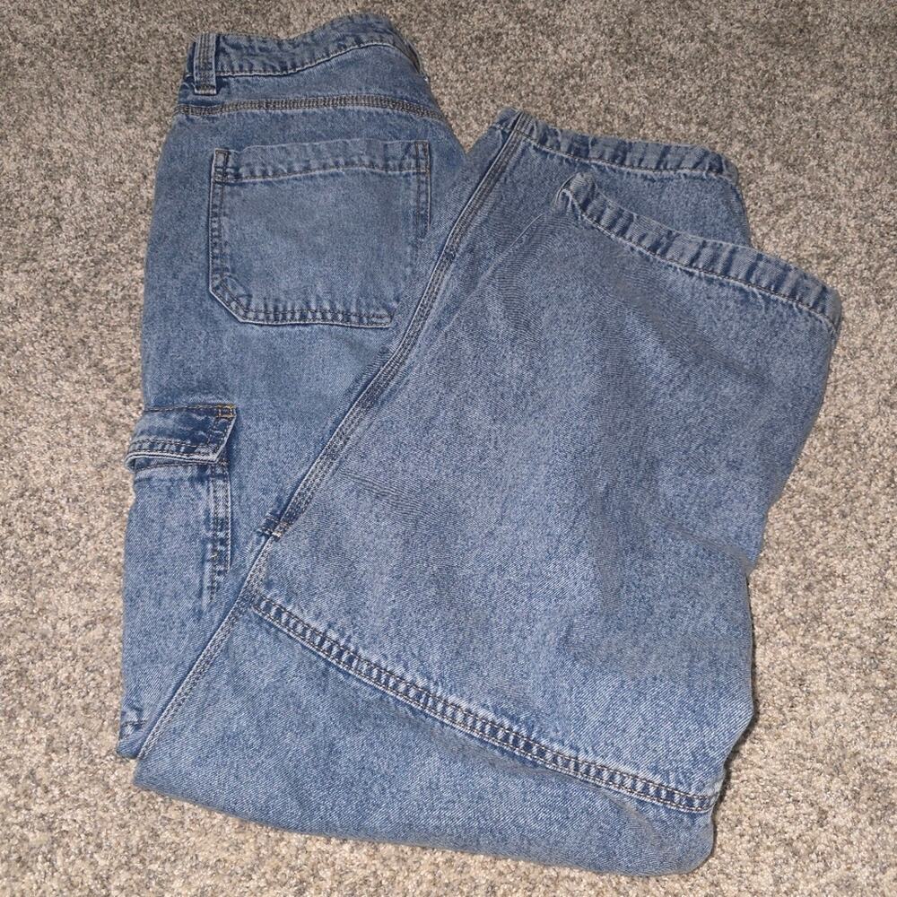 Divided by H&M 90s baggy Cargo Style Jeans high waist size 4
